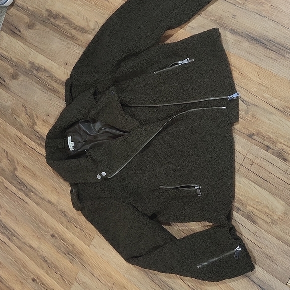 MAX STUDIO Olive Green Lightweight Faux Shearling Moto Jacket - Picture 4 of 12